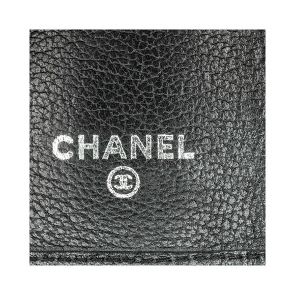Pre Loved Chanel CC Camellia Leather Key Holder Unisex Black Keychains - Picture 4 of 8
